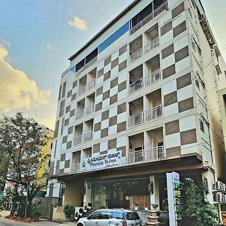 Premier Suites Business Hotel Bangalore Exterior foto